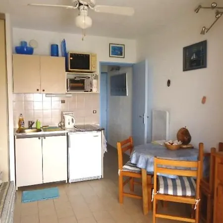 Joli Rez De Jardin Résidence Avec Piscine