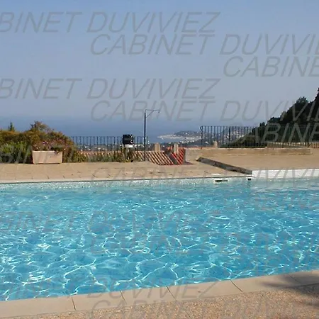 Appartement Joli Rez De Jardin Résidence Avec Piscine